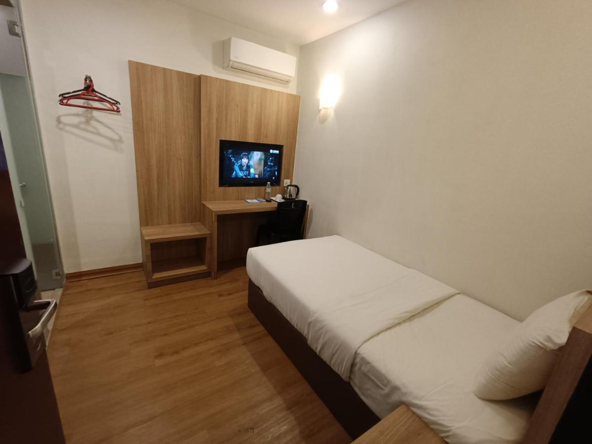 Greencity Hotel Sungai Petani Esterno foto