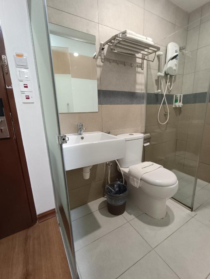 Greencity Hotel Sungai Petani Esterno foto