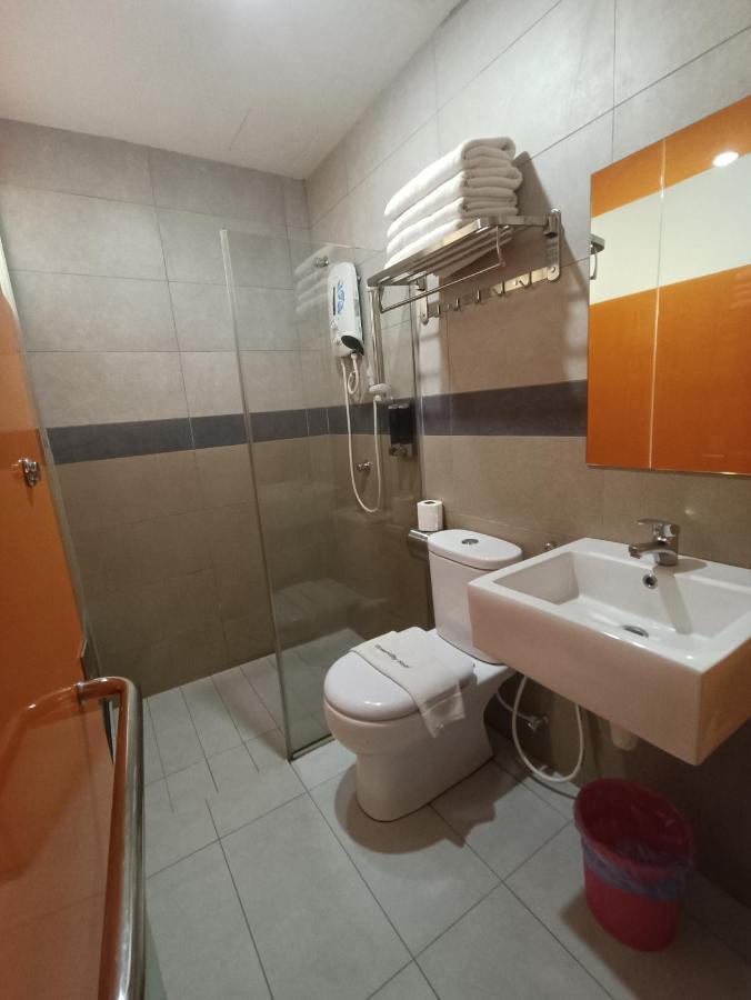 Greencity Hotel Sungai Petani Esterno foto