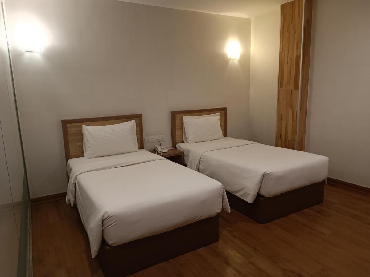 Greencity Hotel Sungai Petani Esterno foto
