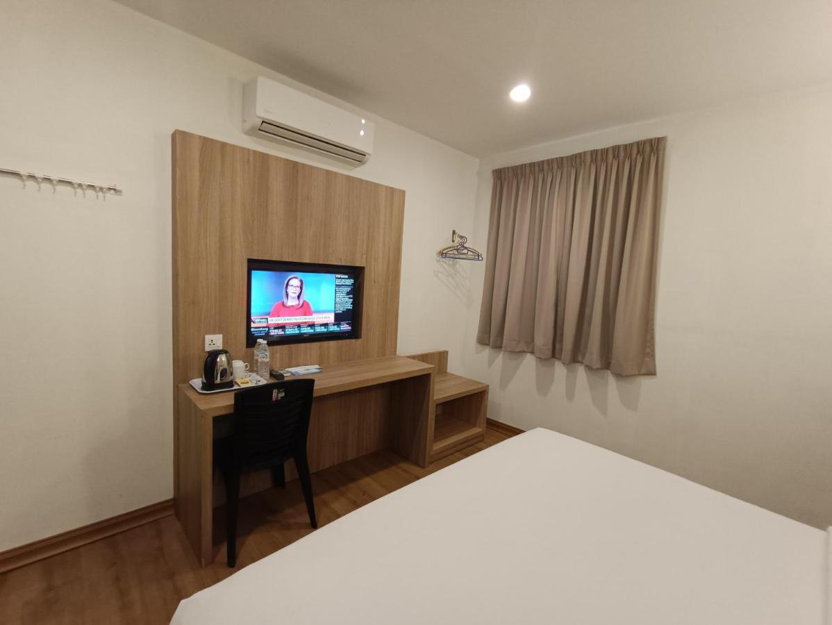 Greencity Hotel Sungai Petani Esterno foto