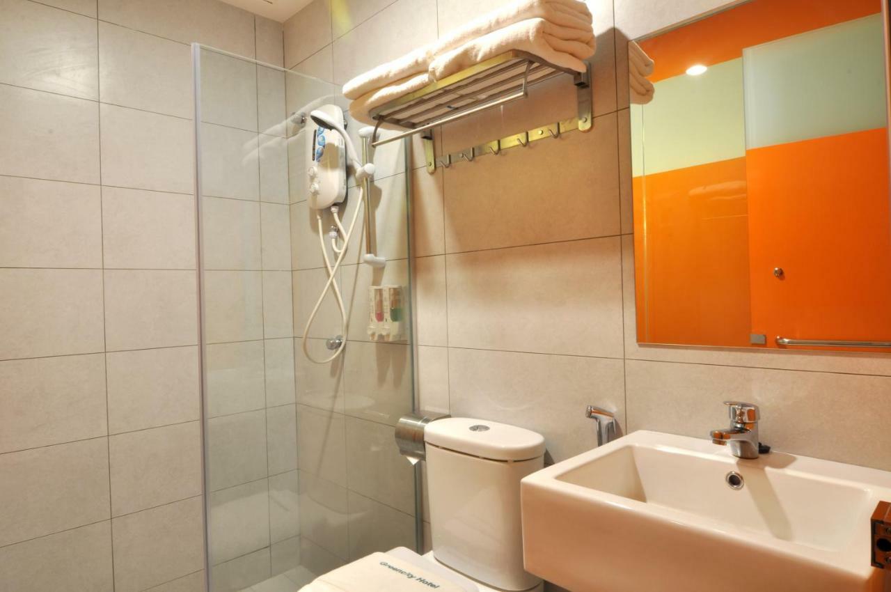 Greencity Hotel Sungai Petani Esterno foto